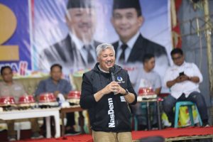 Dengan Tagline “Bersama Lebih Baik” Paslon Iwan Sudirman Bertekad Untuk Membawa Pinrang Menuju Kemajuan Yang Lebih Baik 